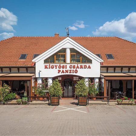 Kigyosi Csarda & Panzio Bed & Breakfast Fulopszallas Bagian luar foto