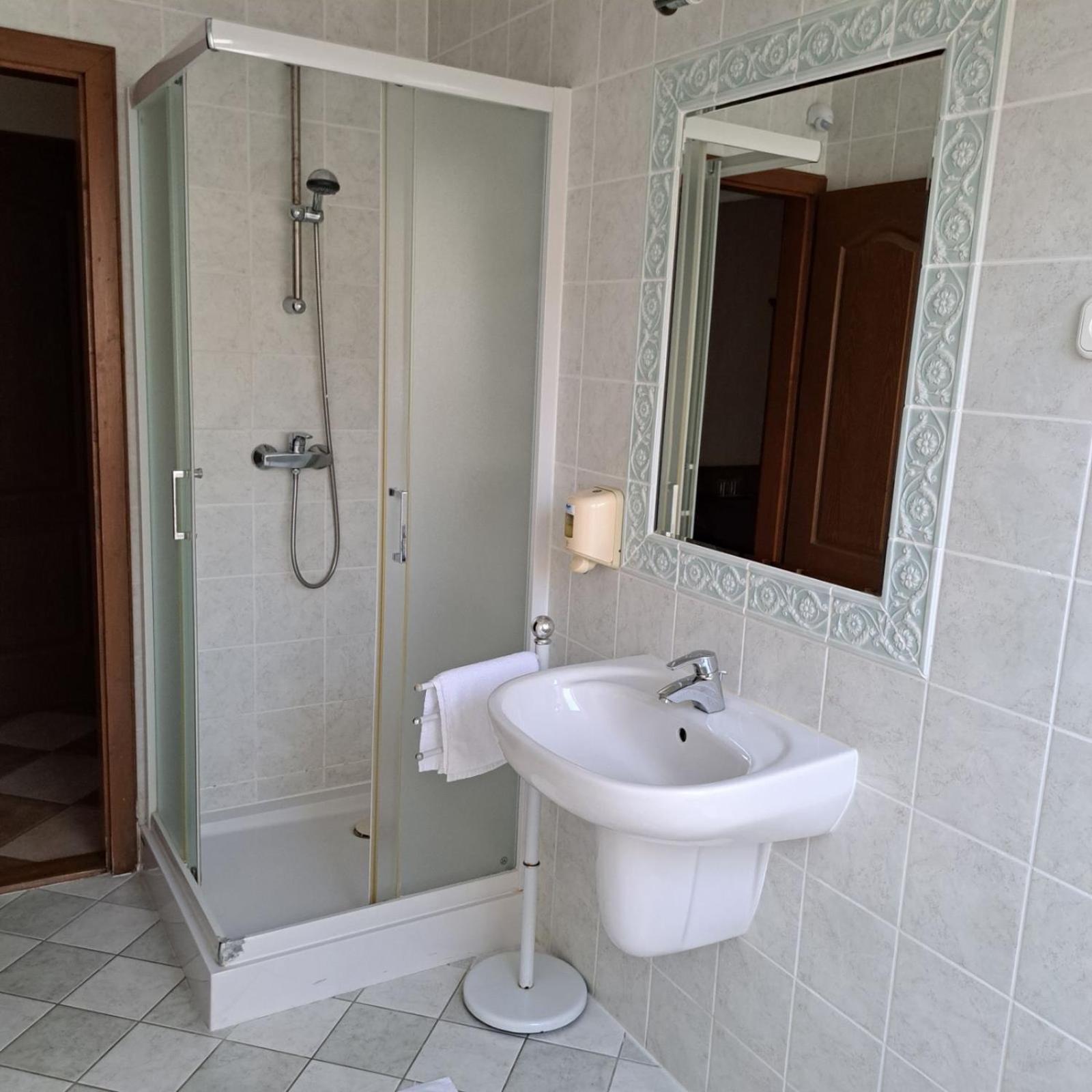 Kigyosi Csarda & Panzio Bed & Breakfast Fulopszallas Bagian luar foto