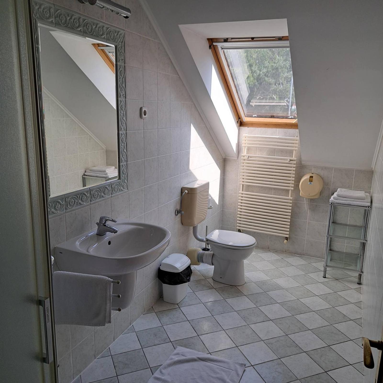 Kigyosi Csarda & Panzio Bed & Breakfast Fulopszallas Bagian luar foto
